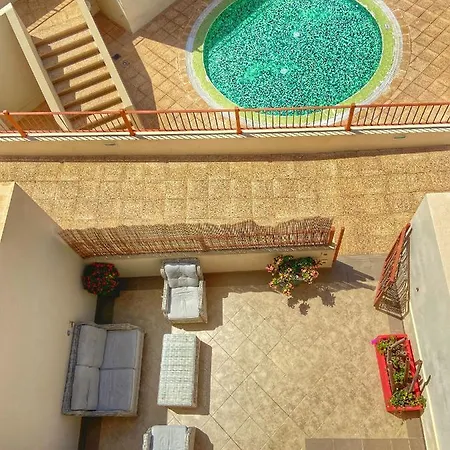 Cristianos 4 Bed Townhouse * Los Cristianos (Tenerife)